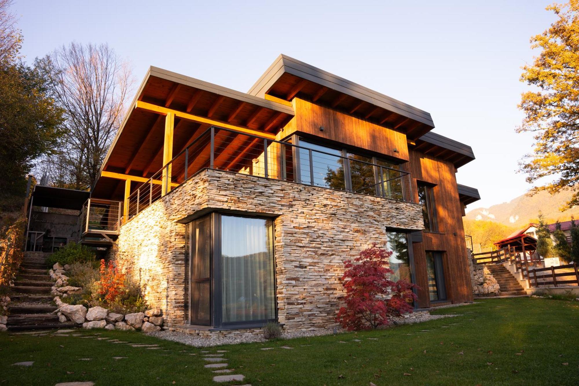 Chalet Mountain *